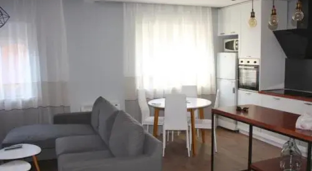 Apt 16-Tirana Very Central Apartment, Забронировать Апартаменты/квартира Тирана область Тирана
