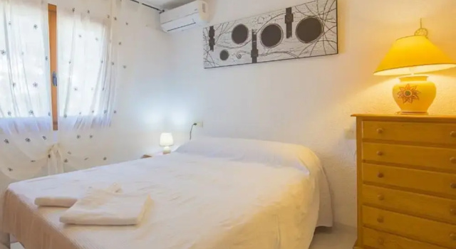 Villa - 4 Bedrooms with Pool and WiFi - 106418, Забронировать Вилла Отели Коста-Бланка 3 звезды, 3*