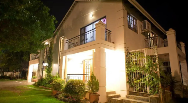 La Bohéme Gastehuis, Reservar Casa de hóspedes Hotéis Baratos em Free State