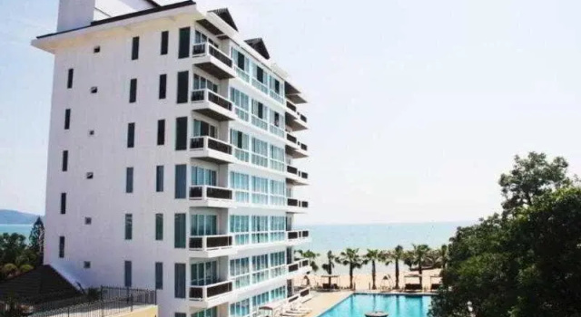 The Sand Beach Pattaya, Забронировать Отель Отели Паттайя с бассейном, Бассейн