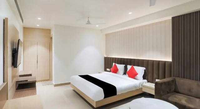 Люкс Standard Townhouse 670 Hotel 16