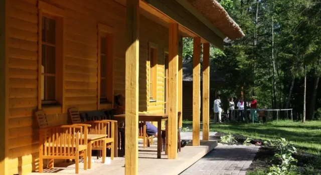Padumbliai - 5 Sezonas, Varaa Hotelli Druskininkai 
