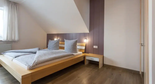 Ferienwohnungen Landhaus Meran inkl MeineCardPlus, Забронировать Дом для отпуска Отели земли Гессена с парковкой, Парковка
