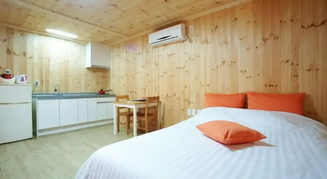 Студия Gotjawal Geomunoreum Pension