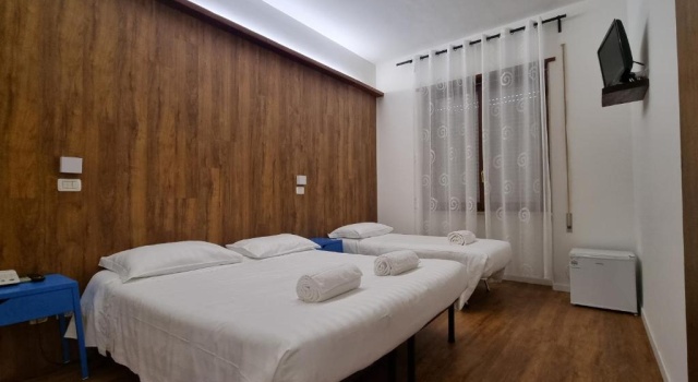 Трёхместный номер Standard Borghetto Hotel
