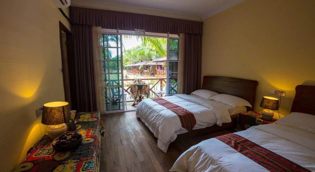 Together Palm Resort, Забронировать Курортный отель Семпорна 