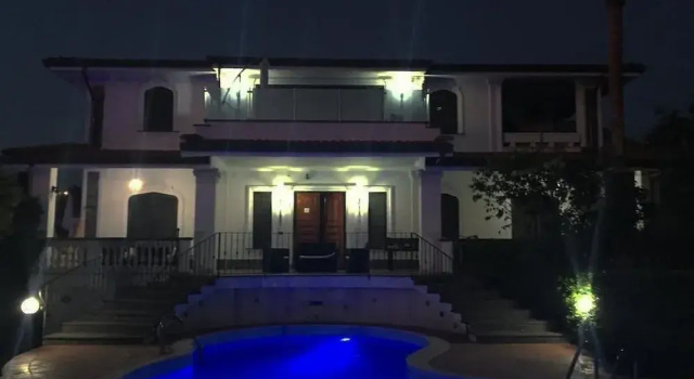 Villa Nunzia, Book Villa Ercolano Sommerhuse, Hytte