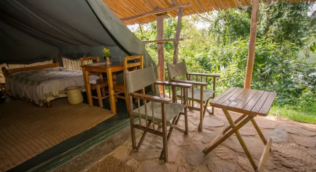 Коттедж Bushara Island Camp