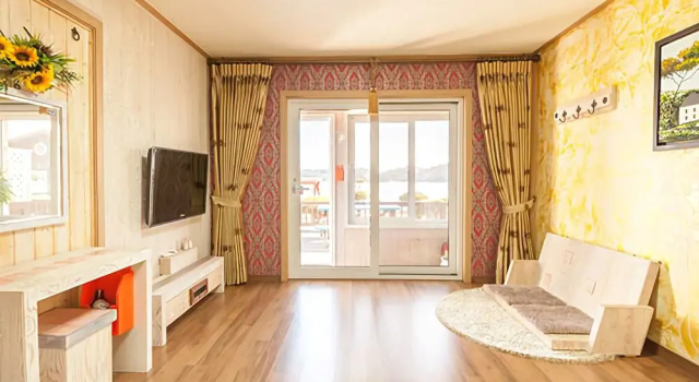 Namhae Ilmare Pension, Забронировать Отель Отели Кёнсан-Намдо 4 звезды, 4*