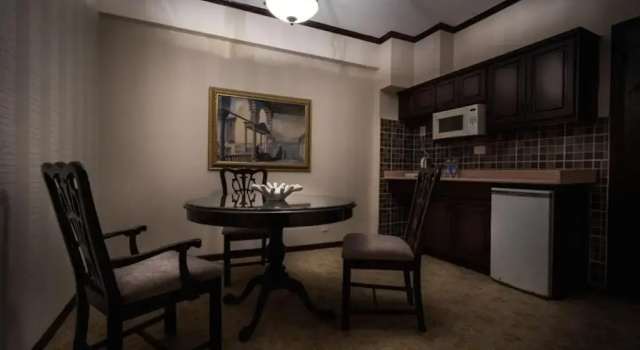 Полулюкс Hawthorn Suites by Wyndham Al Khobar