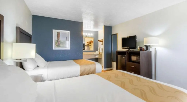 Четырёхместный номер Standard Цокольный этаж Quality Inn Carolina Oceanfront
