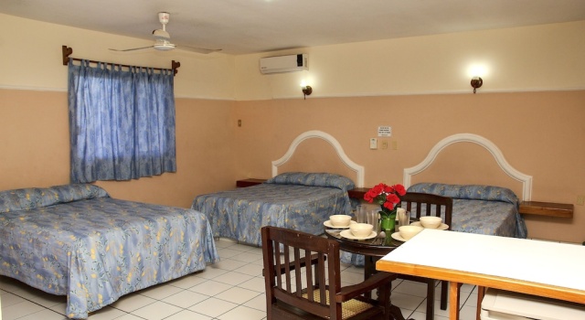 Номер Standard Blue Pacific Suites