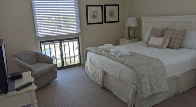1037 Caravel Court at The Sea Pines Resort, Забронировать Курортный отель Курортные отели Lowcountry, Курортный отель
