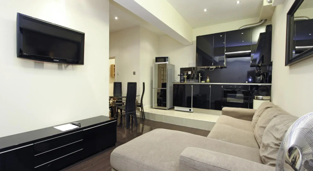 Студия Cumberland Apartments