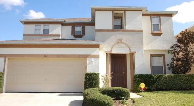 324AL Sunjammer 4 Br villa by RedAwning