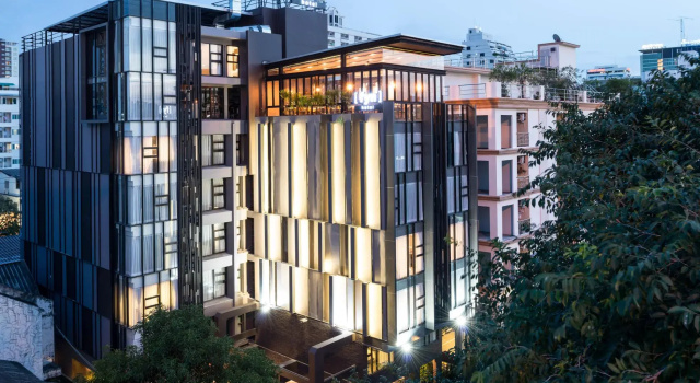 Кровать в общем номере Fyn Hotel