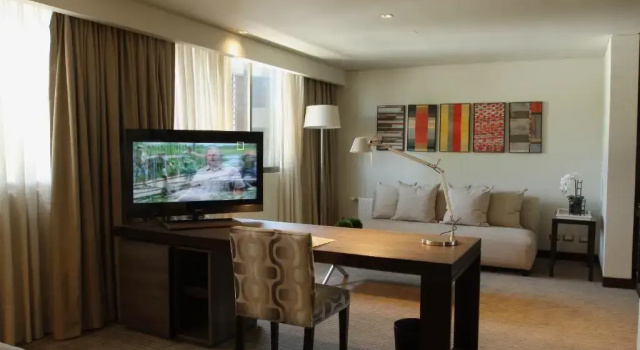 Люкс Hotel Los Españoles Plus