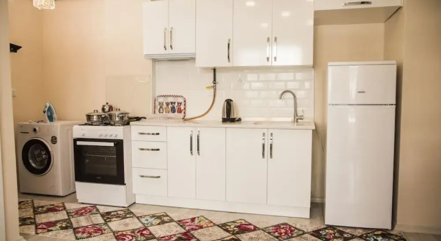 Люкс Economy с балконом Nazar Suite Apart