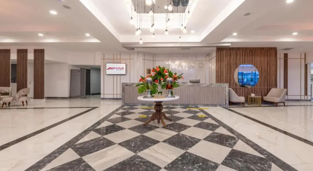 Lavia Hotels Lara, Забронировать Курортный отель Отели Аксу с парковкой, Парковка