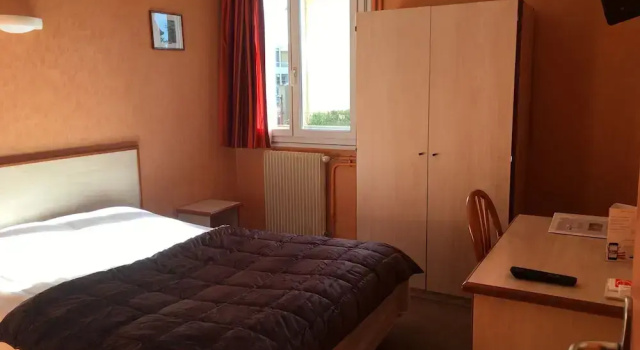 Двухместный номер Standard "Contact Hôtel" Le Saint Rémy - Chalon Sud