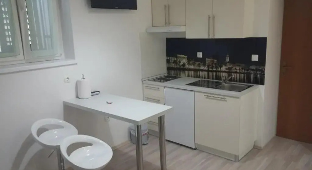 Студия Summer Bay Apartments
