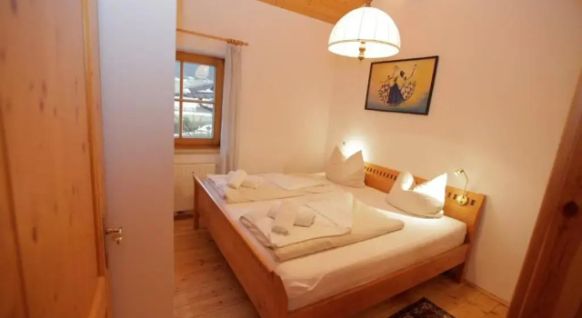 Haus Gabriele Appartement Frederic by NV-Appartements, Забронировать Отель Отели Тироля с парковкой, Парковка