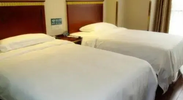 GreenTree Inn Shandong Liaocheng Gaotang Tianqi Temple Business Center Express Hotel, Rezerwuj Hotel Gaotang Shandong