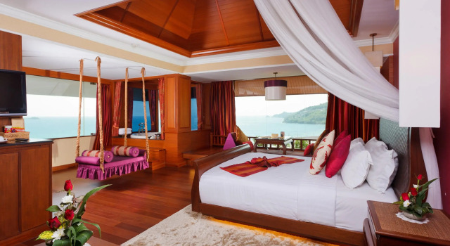 Двухместный люкс Romantic Diamond Cliff Resort & Spa, Patong Beach