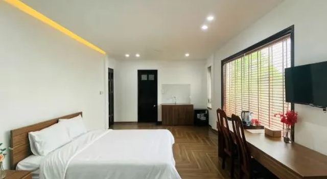 Полулюкс La Nha Homestay Hue