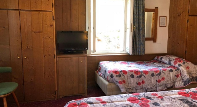 Трёхместный номер Standard Hotel Majoni