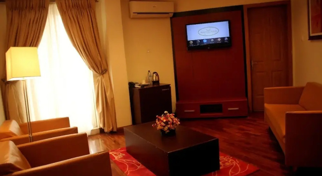 Watercress Hotels, Prenota Hotel Hotel a Lagos State con colazione, Colazione