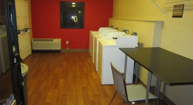 Extended Stay America Premier Suites - Oakland - Alameda, Забронировать Отель Окленд Область залива Сан-Франциско, рядом с Lafayette Square Park