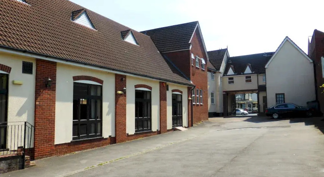 Hotel Dinara, Book Hotel West Midlands hoteller med parkering, Parkering