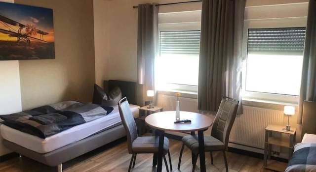 Pension Flying Ranch, Забронировать Отель Кёлледа Luther Trail in Thuringia