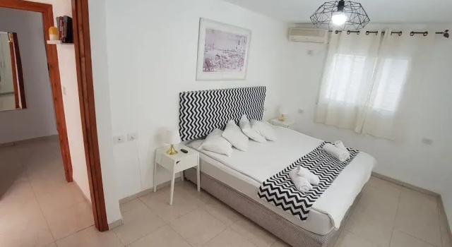 Апартаменты Classic с 2 комнатами с балконом Hili Apartments