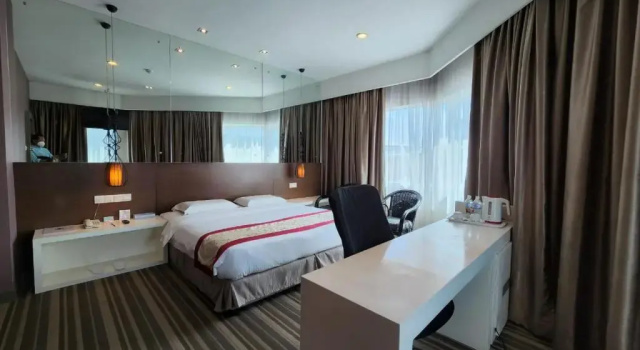 Двухместный номер Deluxe Hotel Capital Kota Kinabalu