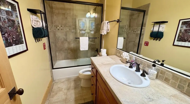 Коттедж Hillside Mountain Creek Haven 4 Bedroom Home