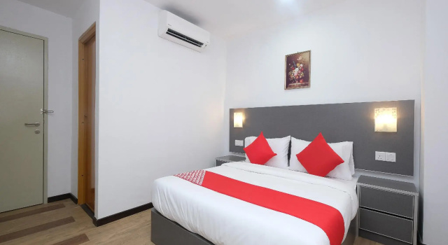 Двухместный номер Standard OYO 44043 First Garden Hotel