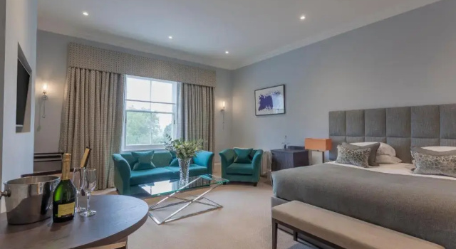 Двухместный номер Deluxe Oatlands Park Hotel