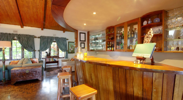 St. Lucia Wetlands Guest House, Забронировать Отель Сент-Люсия Maputaland