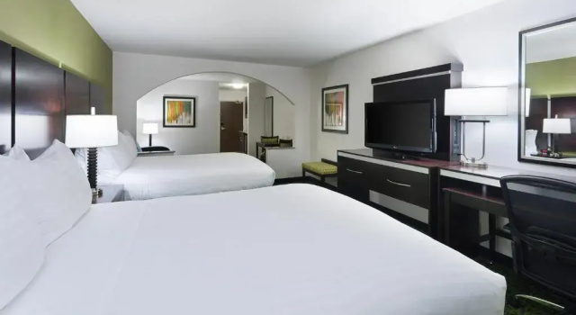 Двухместный люкс Holiday Inn Express and Suites Stroudsburg-Poconos by IHG