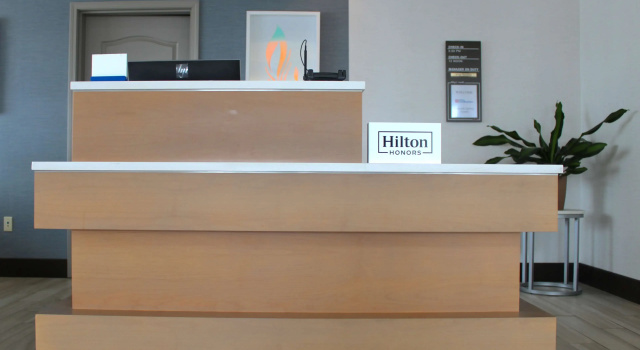 Hilton Garden Inn Colorado Springs Airport, Rezervasyon Otel Colorado Springs Kolorado