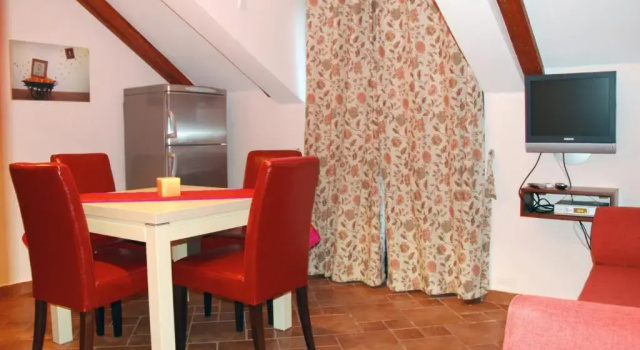 Апартаменты c 1 комнатой с видом на сад Apartments Ivetić