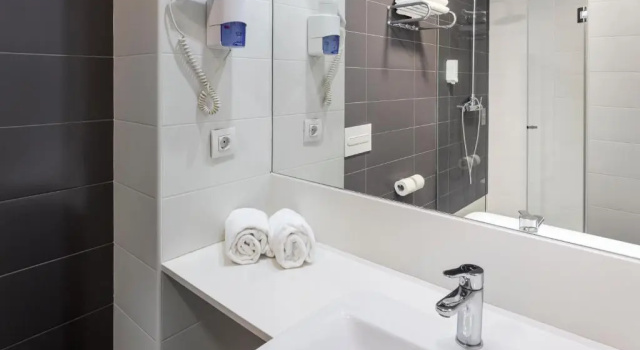 Трёхместный номер B&B HOTEL Barcelona Viladecans