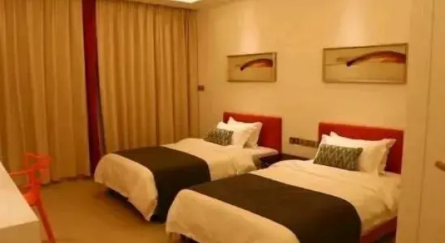 There is a homestay (Haikou Volcano Shop), Забронировать Отель Хайкоу Хайнань