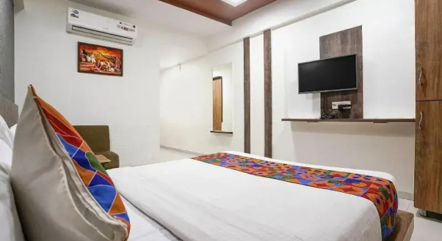 Fabhotel Galaxy I, Boek Hotel Naroda Gujarat