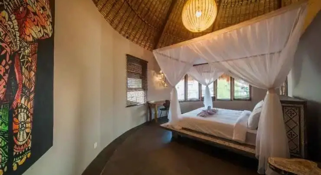 3BR Luxury Villas Merci Resorts Seminyak 1, Rezerwuj Willa Hotele w Badung z Basenem, Basen