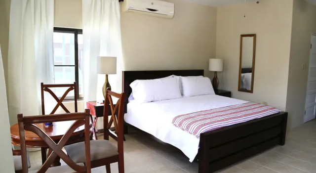 Jan's Hotel, Rezervați Hotel Hoteluri în Belize Islands cu parcare, Parcare