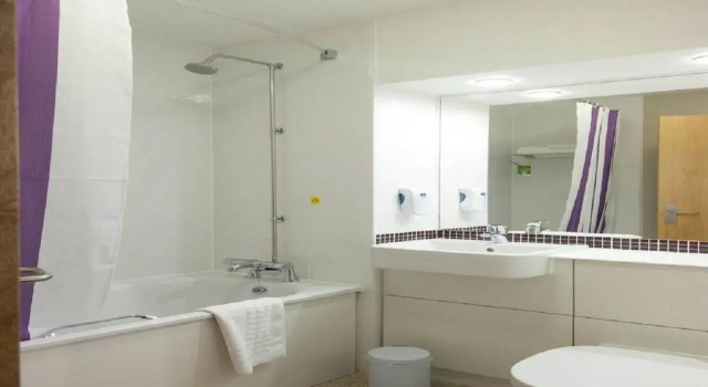 Номер Standard Premier Inn Welwyn Garden City