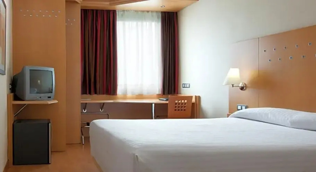 Одноместный номер Standard Hotel SB Express Madrid Norte
